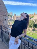 644730088: Chica busca chico en Madrid