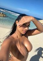 685233947: Chica busca chico en Barcelona