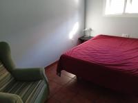 656611034: Chica busca chico en Barcelona