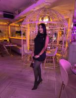 617746381: Chica busca chico en Madrid