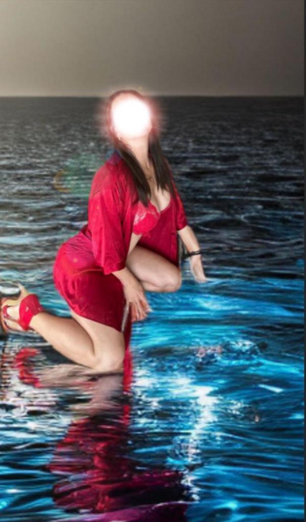 Chica busca chico en La Coruña: 