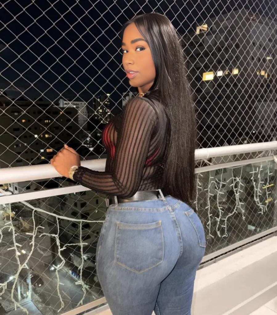 Chica busca chico en Almería: 