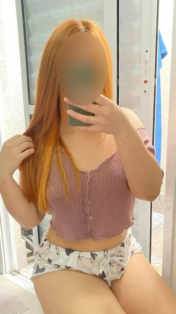 Chica busca chico en Tenerife: 