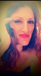 672570338: Chica busca chico en Valencia