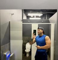 663780321: Chico busca chica en Málaga