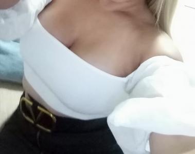 672545615: Chica busca chico en Murcia