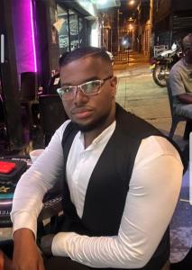 633509531: Chico busca chica en Albacete