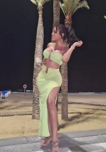 610696642: Transexual en La Coruña