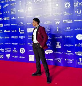 Chico busca chica en Málaga: 