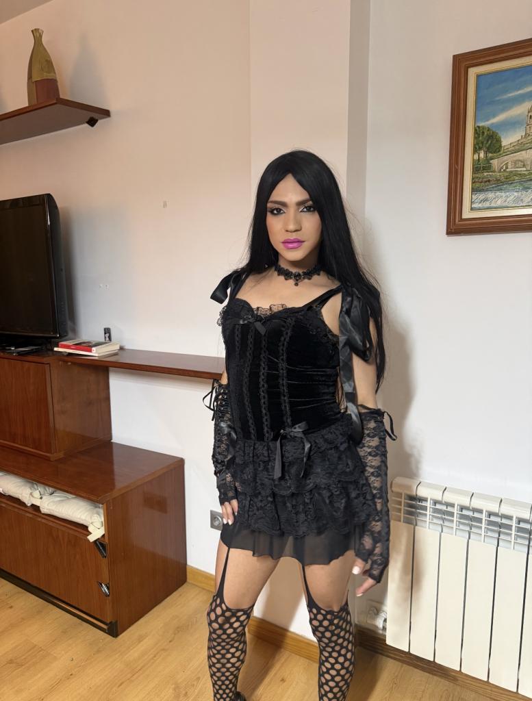 613230446: Transexual en Gerona