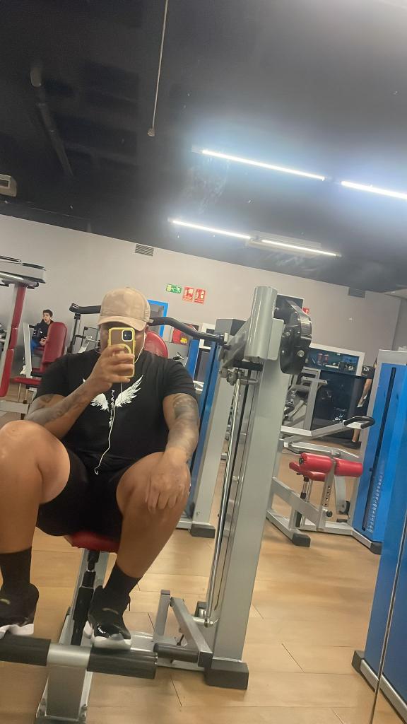 643655551: Chico busca chica en Pontevedra