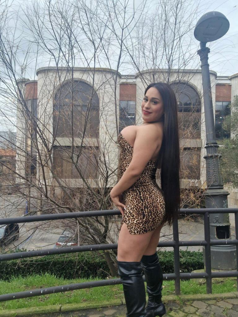 611275347: Travesti en La Rioja