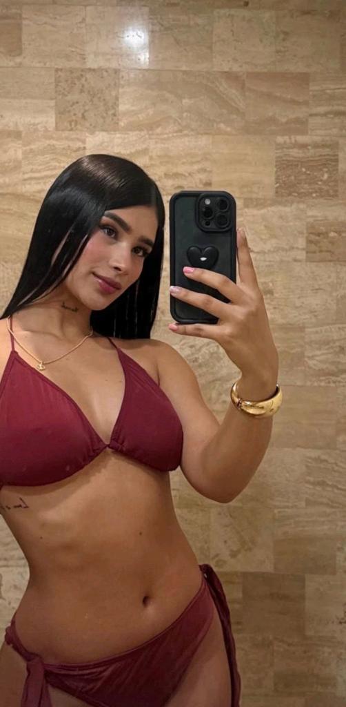 Chica busca chico en Barcelona: 