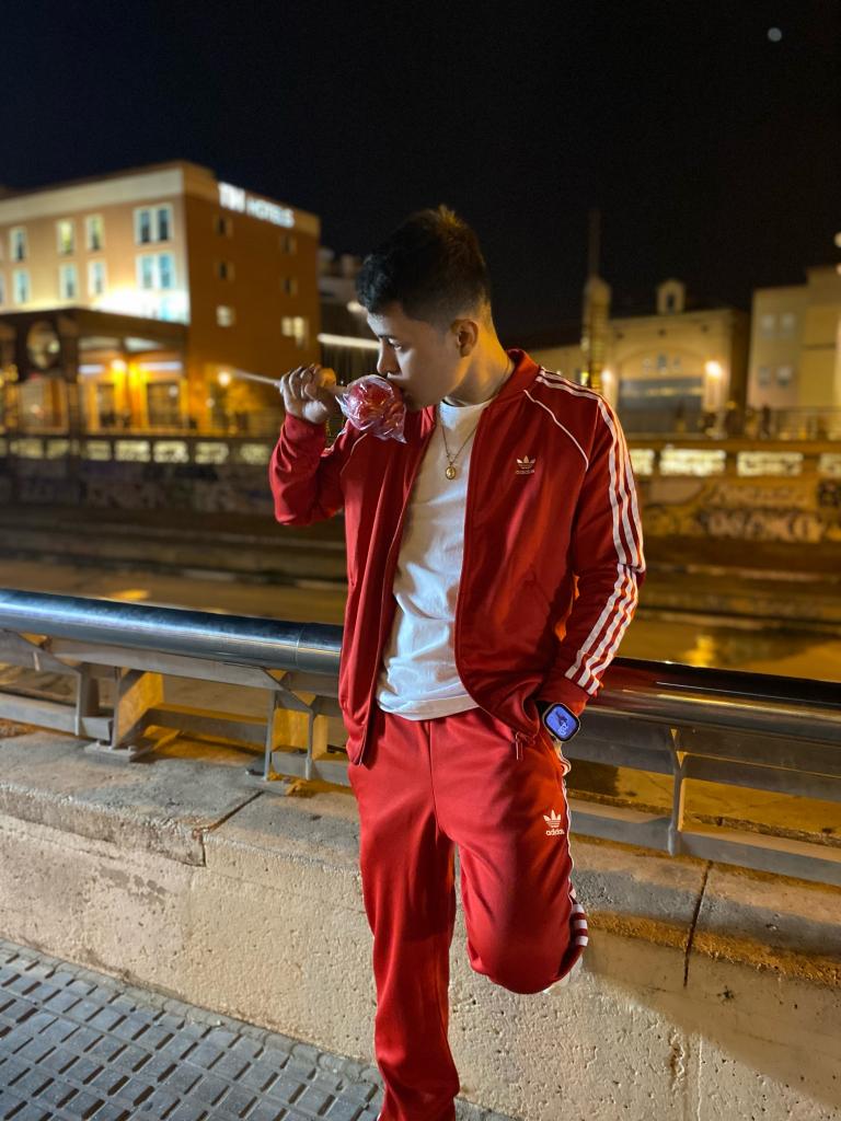 Chico busca chica en Murcia: 