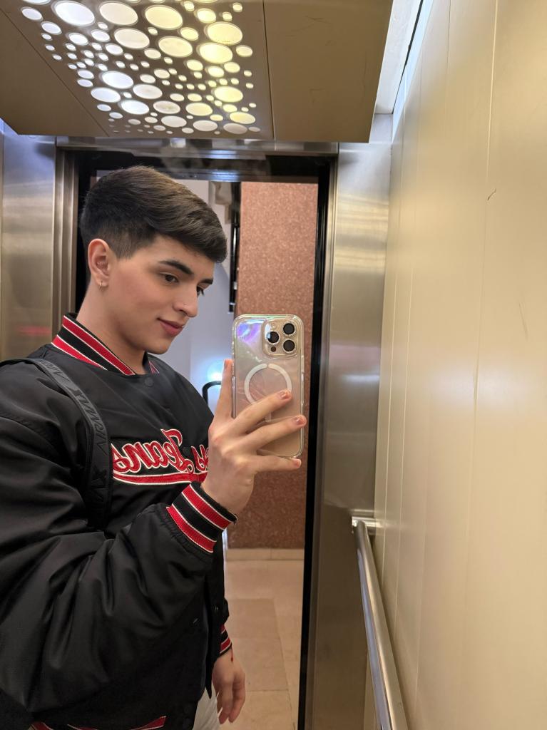 Chico busca chica en Barcelona: 