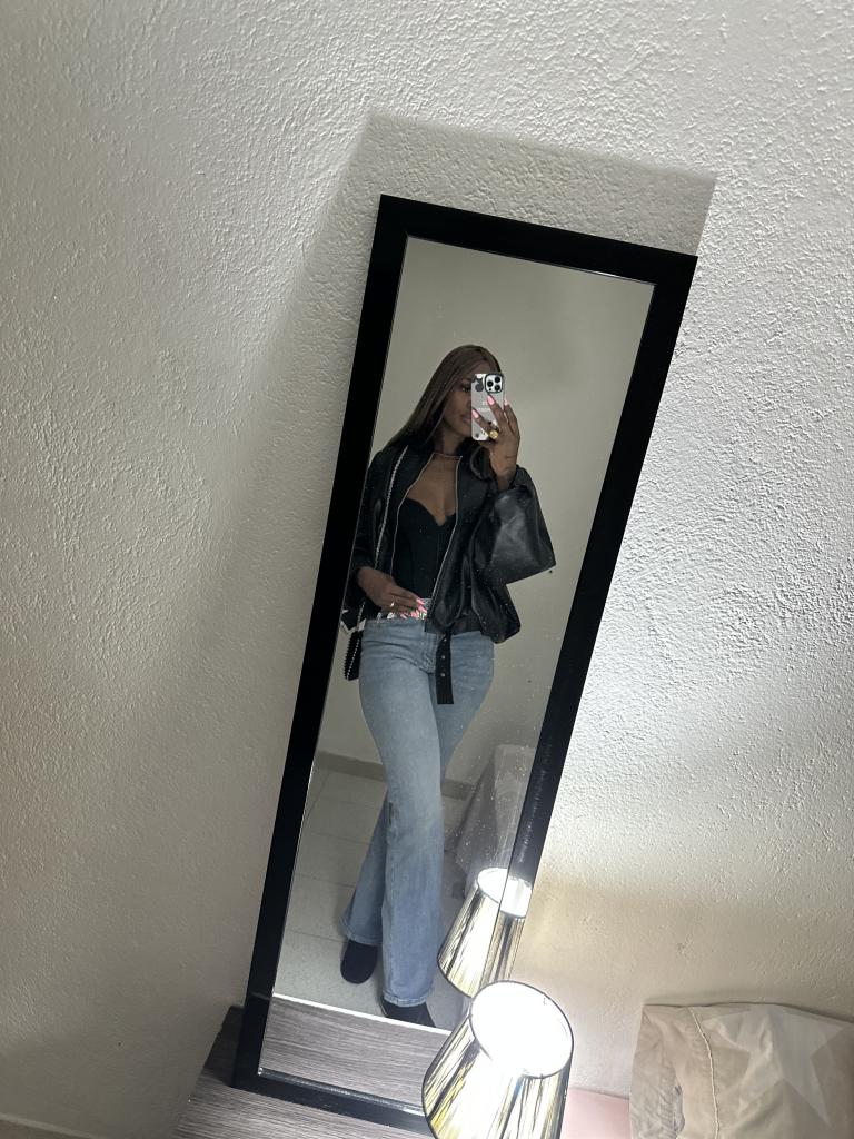 Chica busca chico en Gerona: 