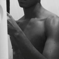 632677952: Chico busca chica en Pontevedra