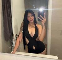 687506475: Chica busca chico en La Coruña