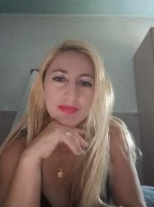 Chica busca chico en Almería: 