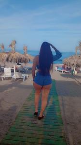 Chica busca chico en Cádiz: 