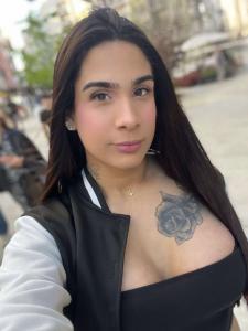 643223667: Transexual en La Coruña