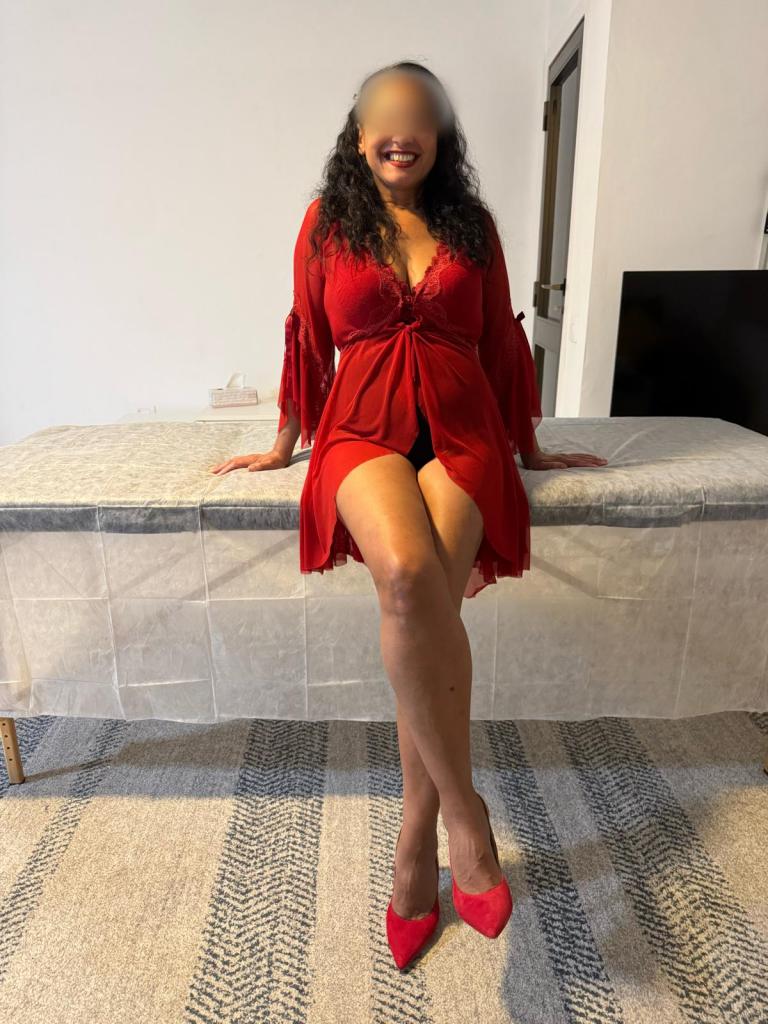 Chica busca chico en Cantabria: 