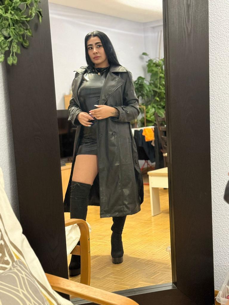 Chica busca chico en Barcelona: 