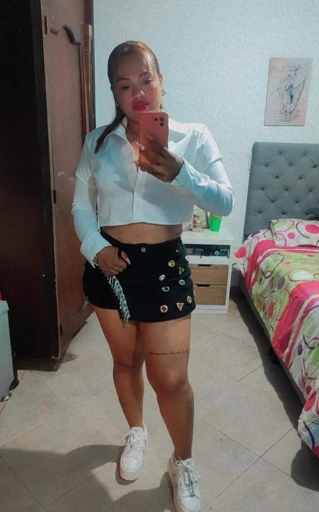 Chica busca chico en Granada: 