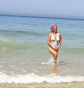 693858929: Chica busca chico en Granada