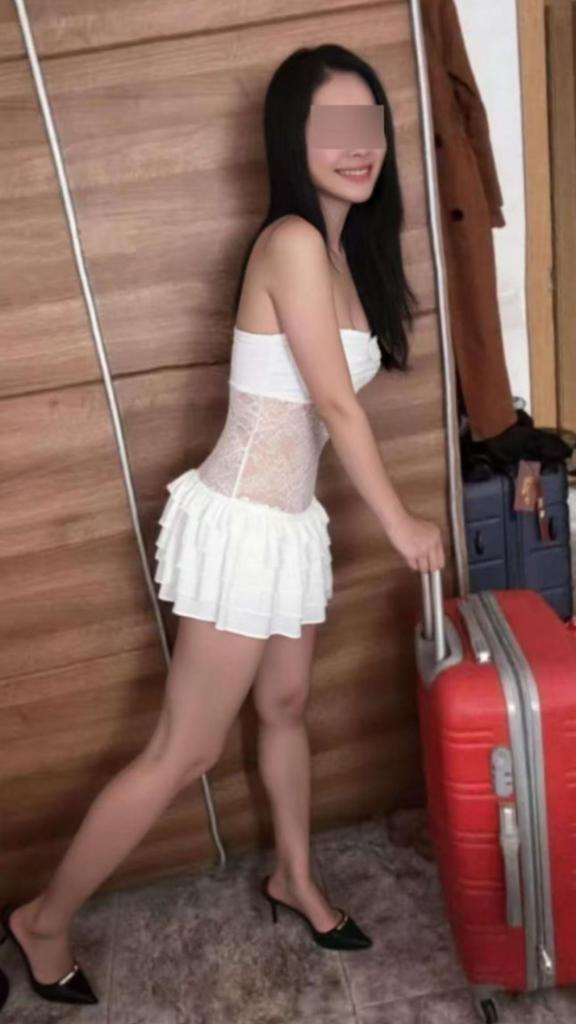 Chica busca chico en Gerona: 