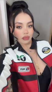 602104840: Chica busca chico en Orense