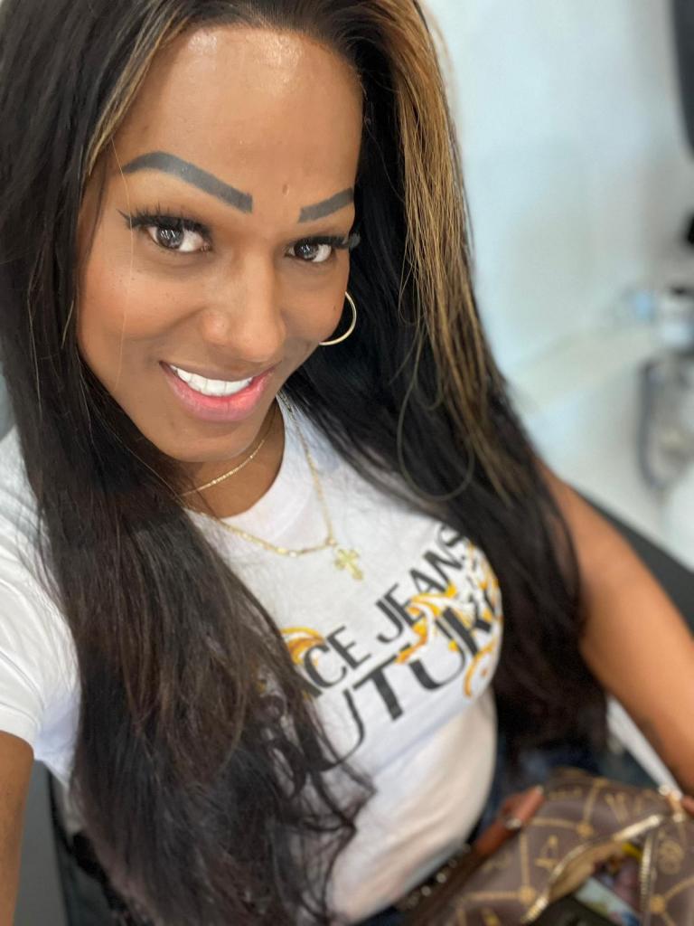 672682566: Chica busca chico en Almería