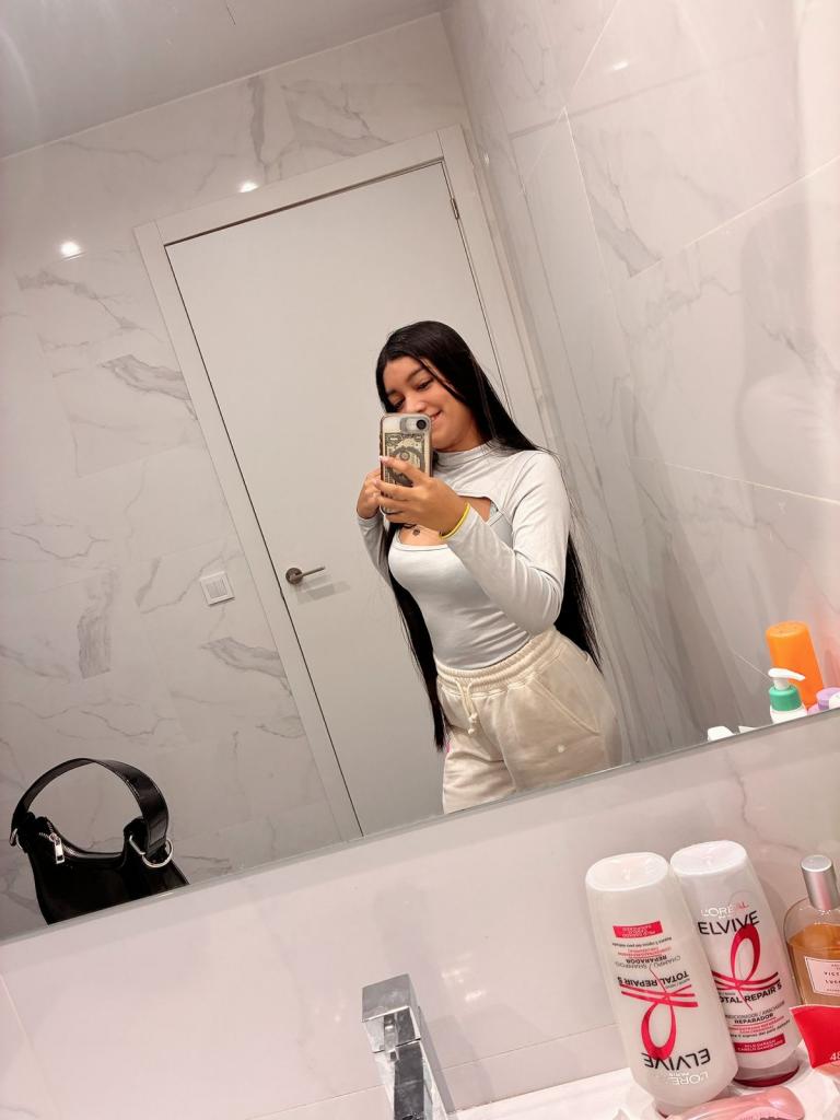 Chica busca chico en Barcelona: 