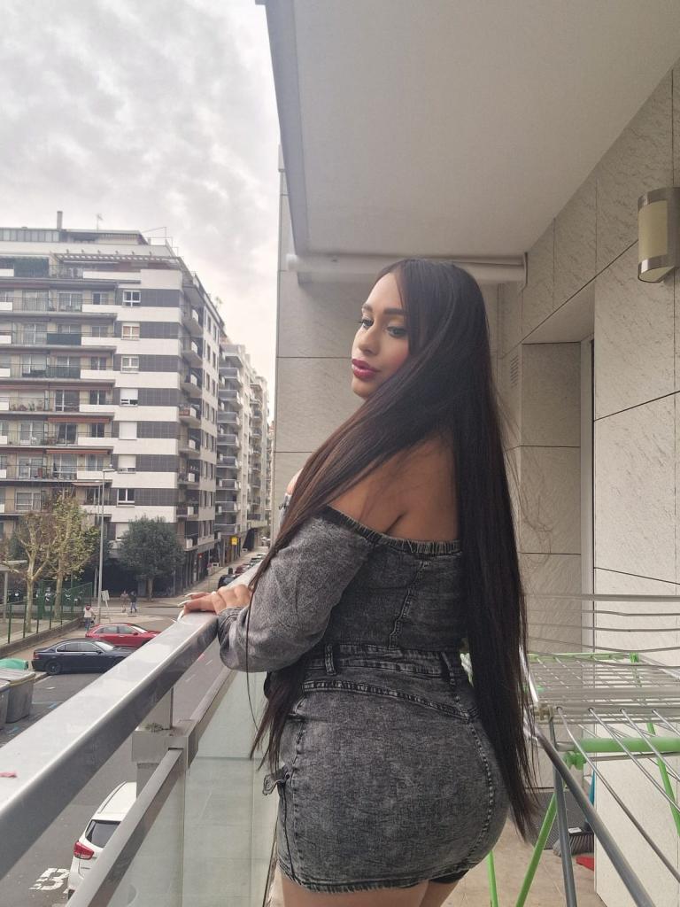 611275347: Travesti en La Rioja