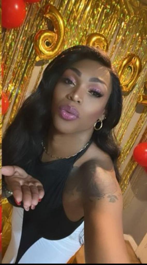 642553601: Transexual en Barcelona