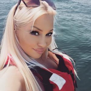 632689014: Chica busca chico en Alicante