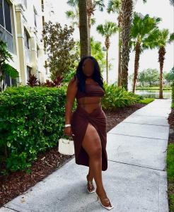 662469653: Chica busca chico en Huelva