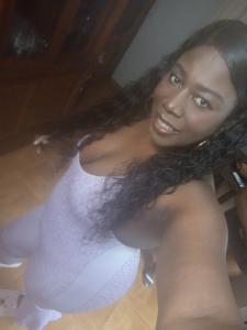 634046103: Chica busca chico en Huesca