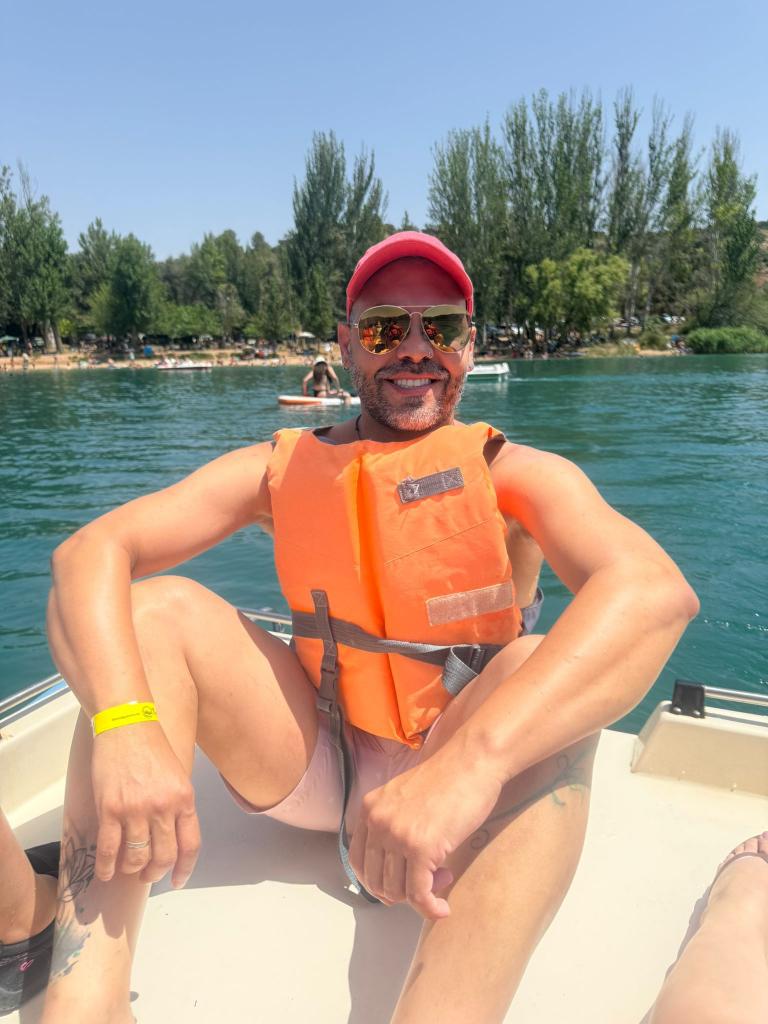 677665168: Chico busca chica en Las Palmas