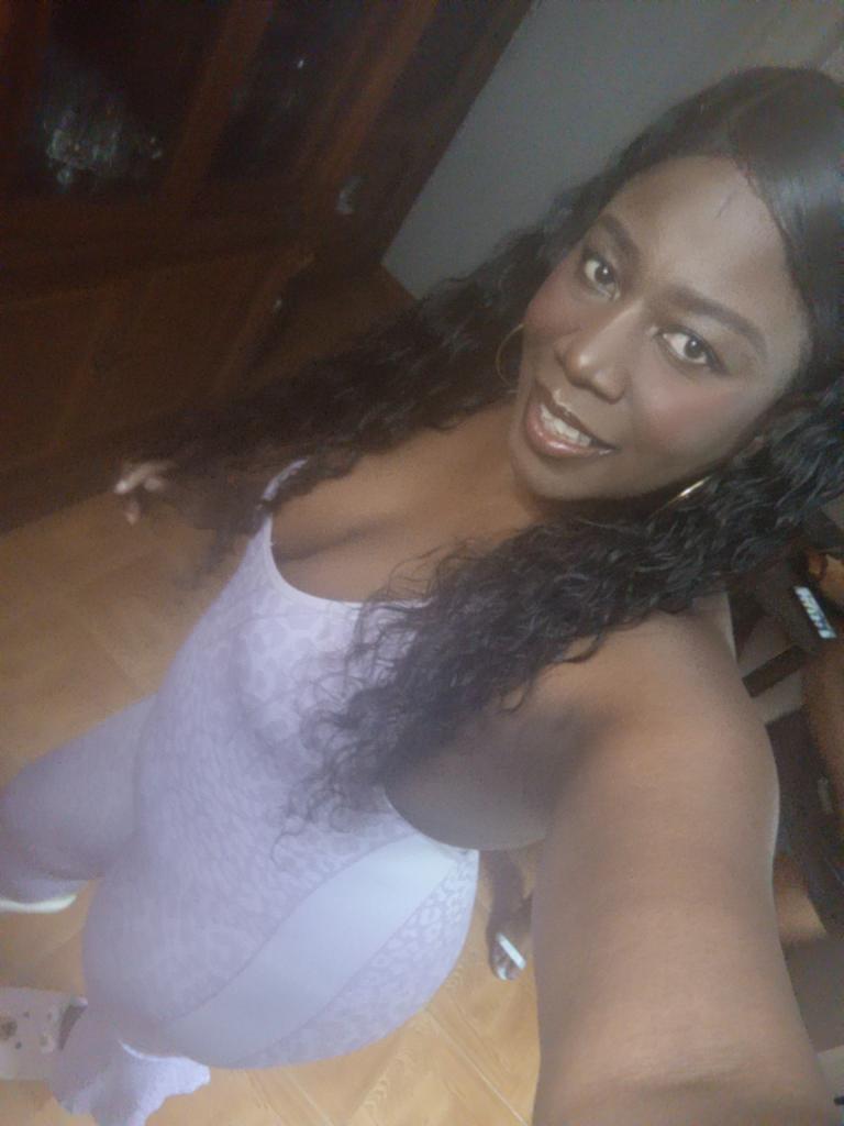 Chica busca chico en Huesca: 