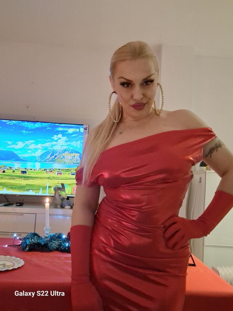 Chica busca chico en Alicante: 