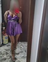 643272294: Chica busca chico en Sevilla