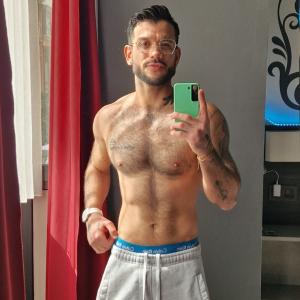 Chico busca chica en Las Palmas: 