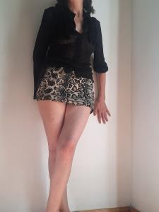 667594628: Chica busca chico en Madrid