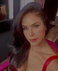 Chica busca chico en Tenerife: 