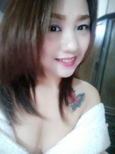 Chica busca chico en Gerona: Chica busca chico