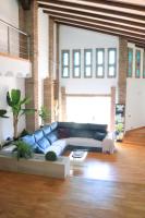 667950348: Chica busca chico en Málaga