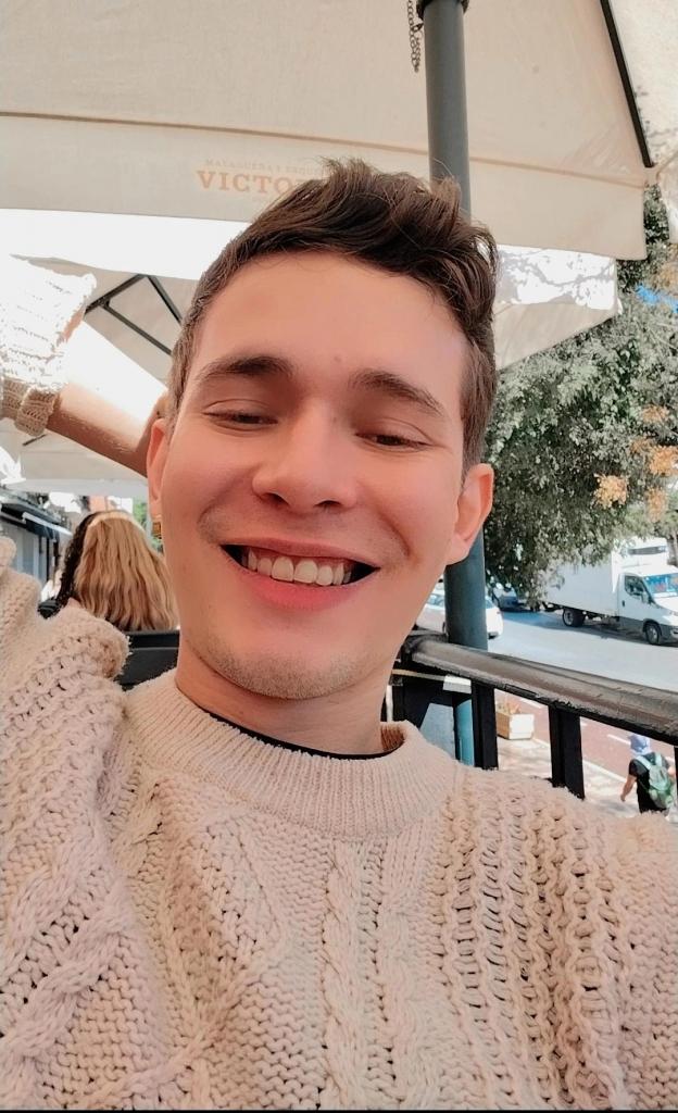 Chico busca chica en Málaga: 