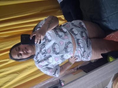 677830485: Chica busca chico en Barcelona