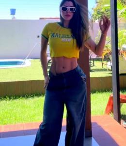 603964567: Chica busca chico en Ibiza